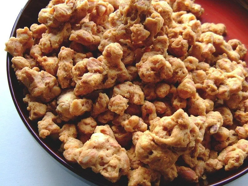 Bagi Kamu yang Suka Lembur, Begadangmu Akan Sia-sia Kalau Kamu Nekat Makan 5 Makanan Ini. Bahaya! 14