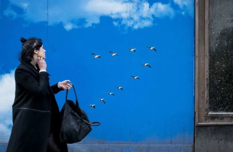 15 Karya Street Photography yang Keren Banget. Saking Kerennya Malah Kaya Editan 22