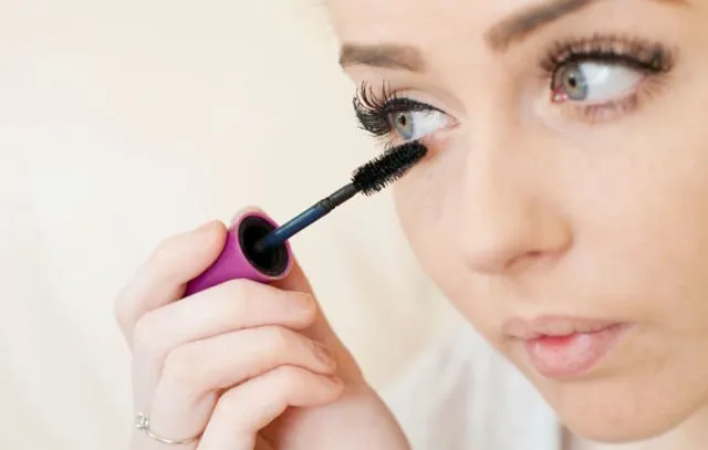 7 Tips Makeup Pemilik Mata Belo, Biar Makin Cantik 11