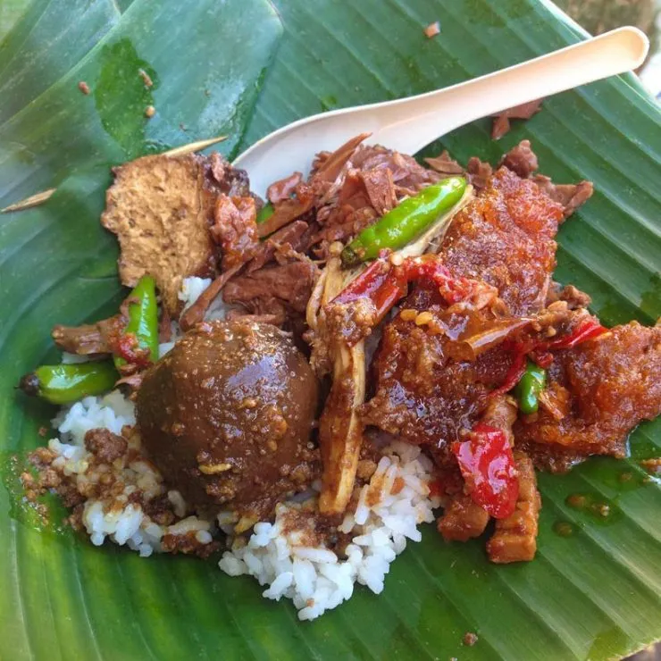 20 Kuliner Legendaris yang Bikin Kamu Baper Pengen ke Jogja! Ah, Rasanya Ngangenin Banget 39