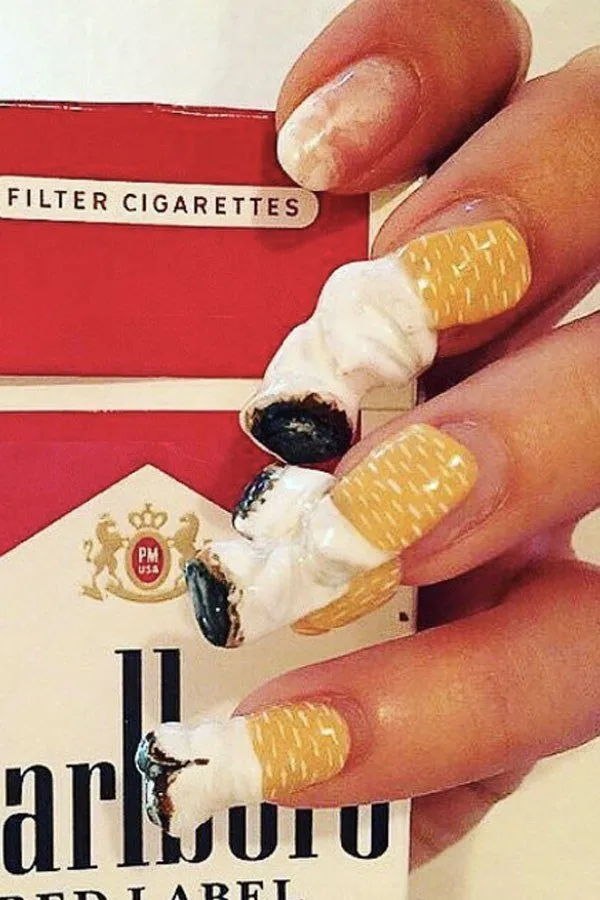 14+ Nail Art Terunik sampai Bikin Alis Kamu Mengernyit. Ada yang Lucu, Ada Pula yang Super Nyentrik 25