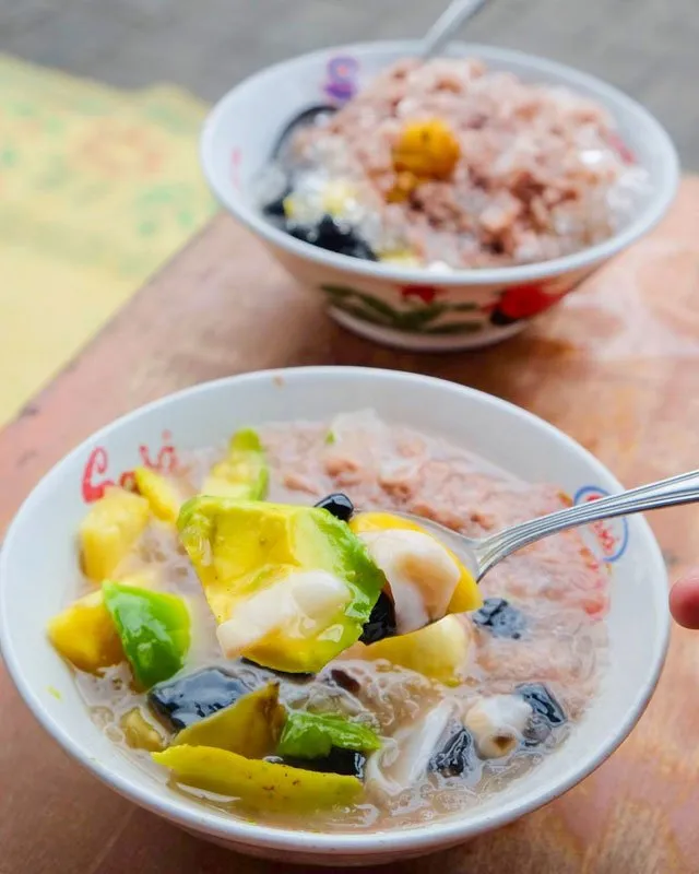 20 Kuliner Legendaris yang Bikin Kamu Baper Pengen ke Jogja! Ah, Rasanya Ngangenin Banget 40