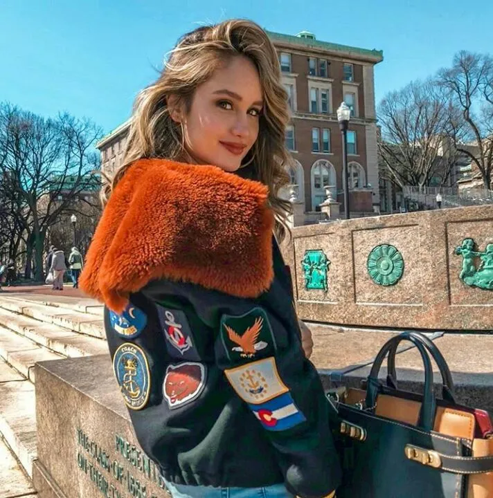 14+ Penampilan Cinta Laura Ini Cantiknya Sungguh Paripurna. Mirip Ariana Grande Katanya 18