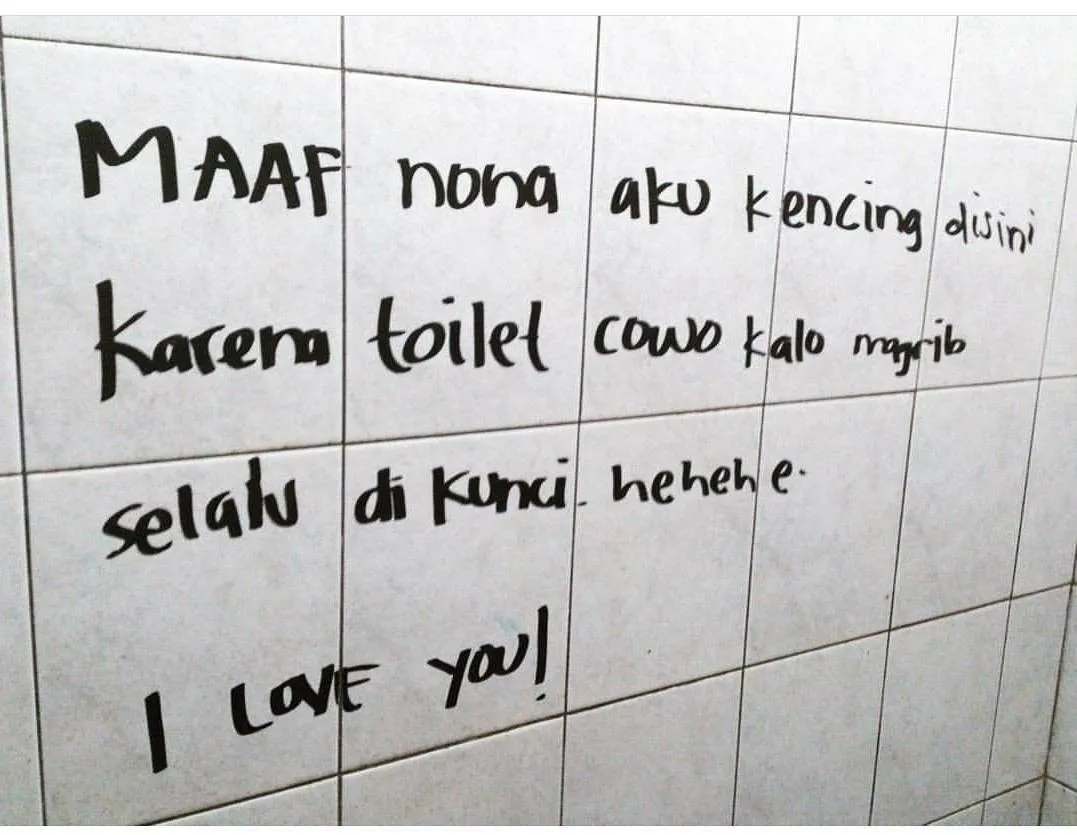 17+ Peraturan Nyeleneh bin Kocak di Toilet ini Pasti Bikin Kamu Geleng-Geleng Kepala Sembari Buang Hajat~ 36