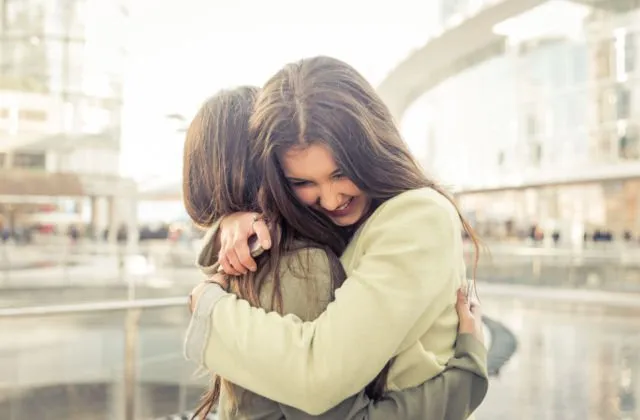 Bedanya Dia yang Beneran Best Friend Sama Dia yang Sok Baik Doang. Kamu Wajib Perhatikan 12