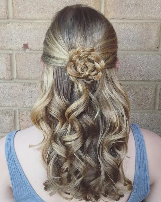 12+ Ide Kepang Unik Braided Rose yang Wajib Dilirik. Siap-siap Rambutmu Jadi Cantik! 25