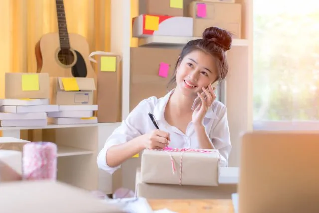 6 Profesi Di Bidang Fashion yang Harus Kamu Tahu. Bukan Cuma Model dan Desainer Melulu 12