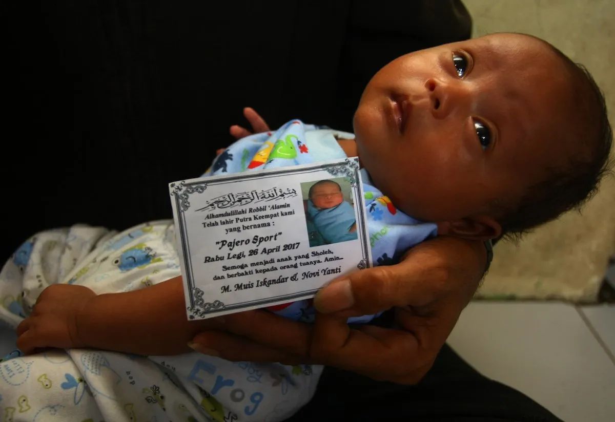 Unik, Bapak ini Kasih Nama