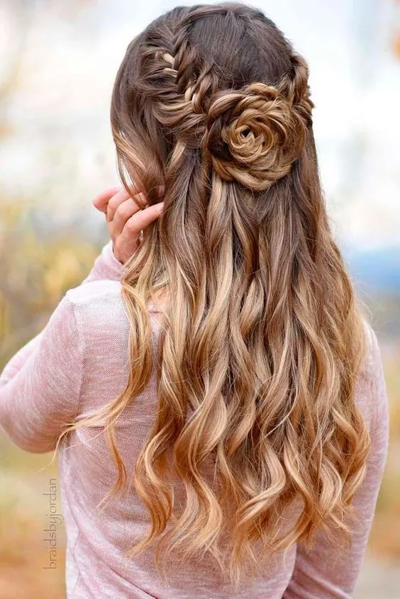 12+ Ide Kepang Unik Braided Rose yang Wajib Dilirik. Siap-siap Rambutmu Jadi Cantik! 23