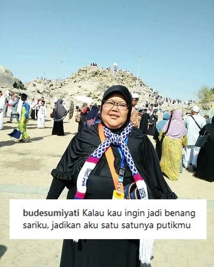 16 Caption IG Bude Sumiyati yang Guyonannya Ala Emak-Emak. Meski Kocak, Banyak Benarnya Juga 25