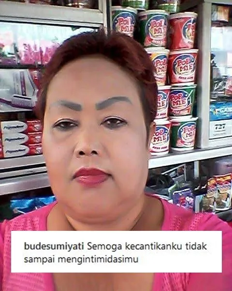 16 Caption IG Bude Sumiyati yang Guyonannya Ala Emak-Emak. Meski Kocak, Banyak Benarnya Juga 26