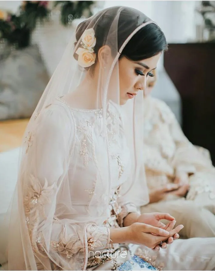 10+ Potret Cantik Perjalanan Pernikahan Syahnaz Mulai Lamaran Hingga Resepsi. Serius Bikin Iri! 14