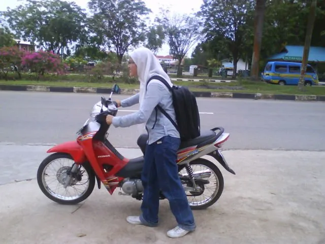 8 Pertanda Bahwa Motormu Perlu Diservis Segera. Nggak Mau 'Kan, Mogok Tiba-tiba? 12