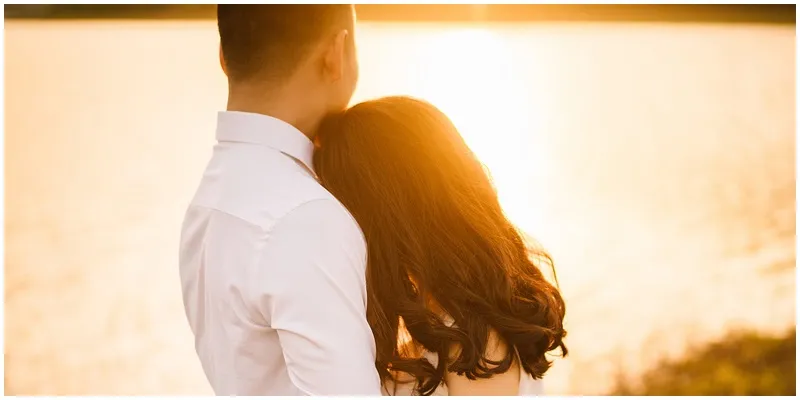 #JarakMengajarkanku: Meski Terpisah oleh Jarak, Lagu Romantis Ini Bisa Menemanimu di Kala Rindu