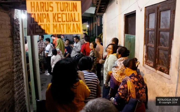 20 Kuliner Legendaris yang Bikin Kamu Baper Pengen ke Jogja! Ah, Rasanya Ngangenin Banget 24