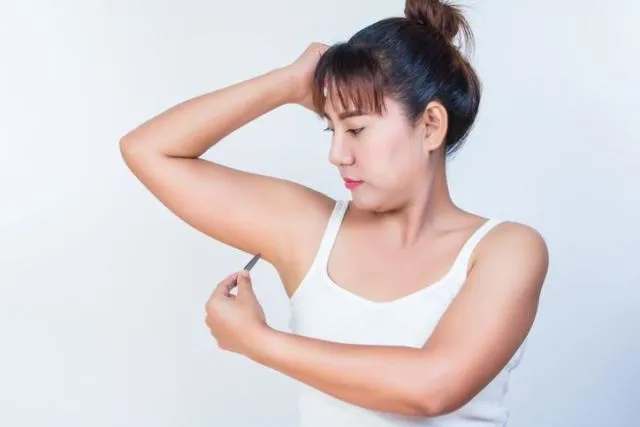 5 Metode Ngilangin Bulu Ketiak. Sendiri Bisa di Salon Bisa, Tinggal Pilih Mau yang Mana 7