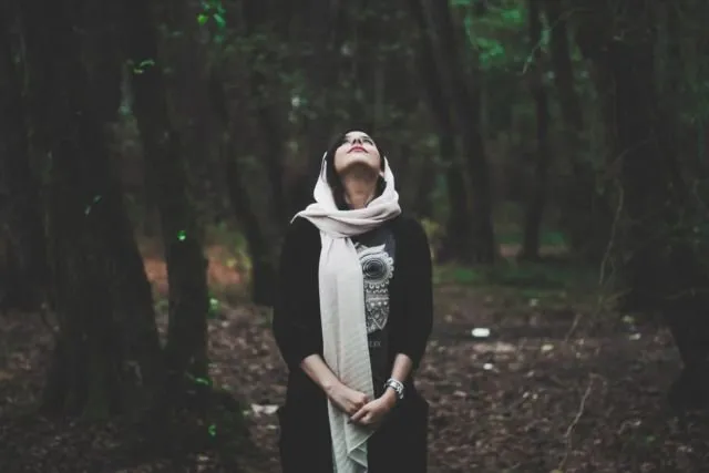 Menyerah dengan Alasan 'Mending Nikah Aja' Itu Bunuh Diri. Yakin Masalahmu Selesai dengan Cara Ini? 8
