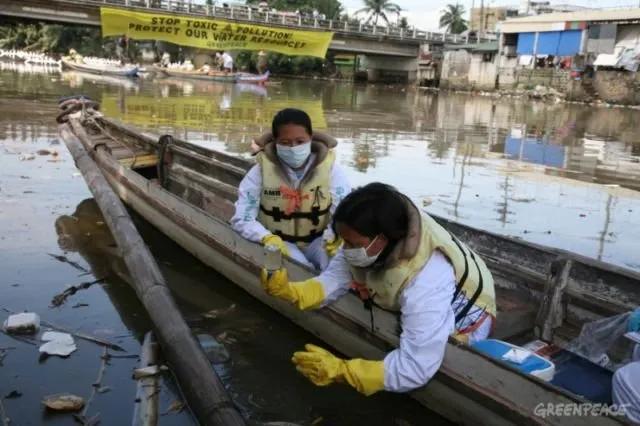 Potret 10 Sungai Terkotor di Dunia yang Menjijikkan 19