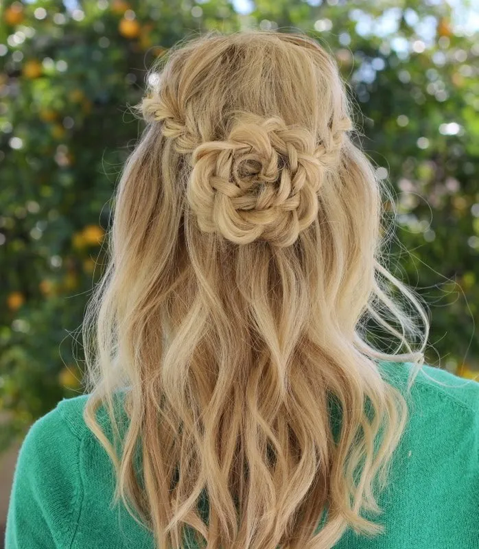 12+ Ide Kepang Unik Braided Rose yang Wajib Dilirik. Siap-siap Rambutmu Jadi Cantik! 21