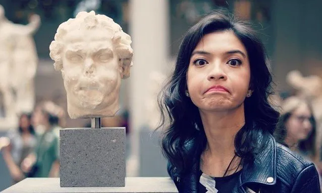 10 Foto yang Buktikan Sekeren Apa pun Idolamu, Mereka Juga Manusia Biasa yang Bisa Kelihatan B Aja~ 22