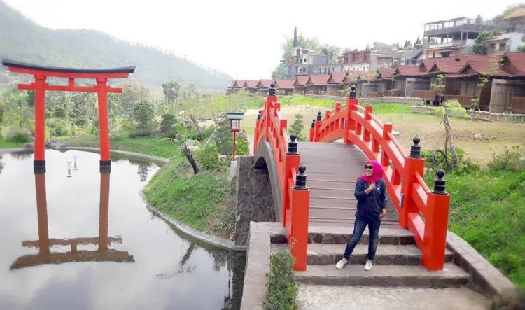 Nggak Harus ke Jepang, Kamu Bisa Menikmati Air Panas di Onsen Hot Spring Resort Malang! 16