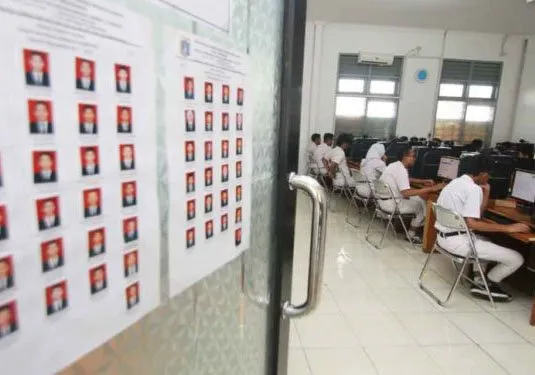7+ Drama Seputar UNBK, Ternyata Banyak SMA yang Masih Harus Pinjam Komputer ke Sana Sini! 16
