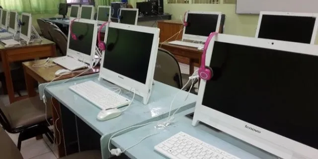 7+ Drama Seputar UNBK, Ternyata Banyak SMA yang Masih Harus Pinjam Komputer ke Sana Sini! 9