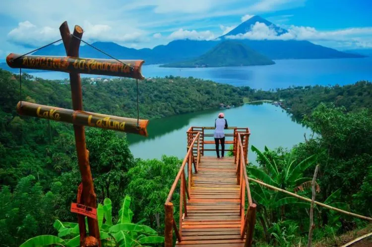 Danau Laguna Ngade, Spot Paling Indah dan Instagramable di Ternate. Yuk Liburan ke Sana! 5