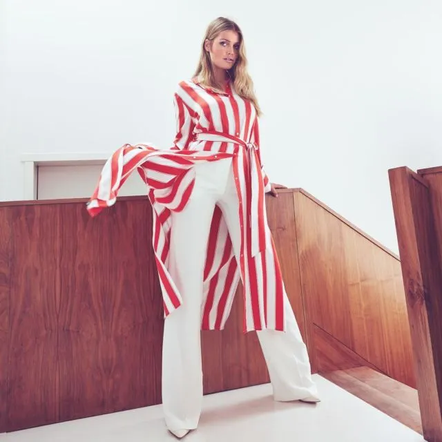 15 Gaya Stylish Keponakan Putri Diana yang Bikin Nge-fans Mendadak. Here She Is, Kitty Spencer! 24