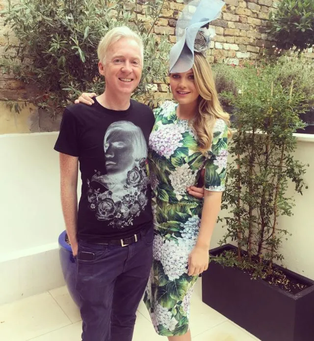 15 Gaya Stylish Keponakan Putri Diana yang Bikin Nge-fans Mendadak. Here She Is, Kitty Spencer! 22