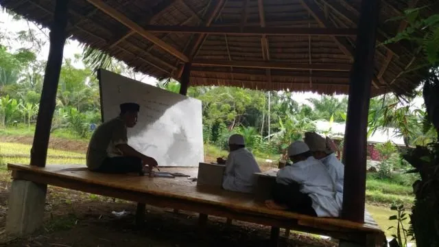 Mengenal Pesantren Al Hidayah, Sekolah Khusus untuk Anak-anak Pelaku Terorisme Pertama di Indonesia 6