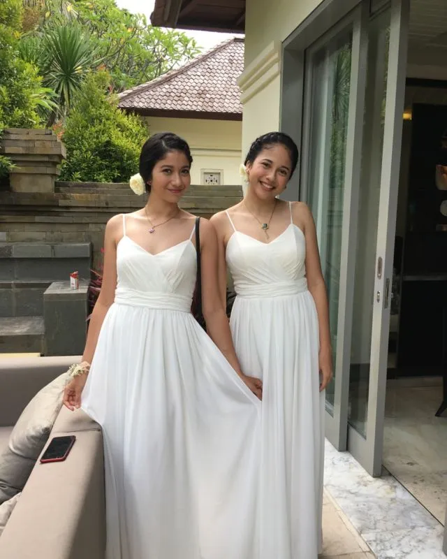Skip Dulu Bahas Putri Marino, Dua Adik Ceweknya yang Molek Bertalenta ini Sayang untuk Dilewatkan 22