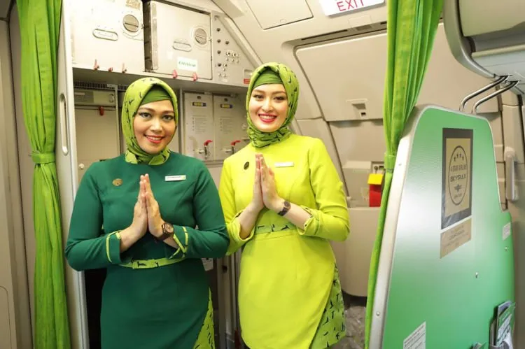Jelang Ramadan, Citilink Merilis Seragam Baru dan Hijab untuk Pramugari. Adem ya Lihatnya! 10