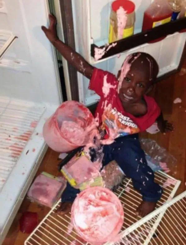 19+ Aneka Kericuhan Anak Kecil yang Bikin Para Orangtua Elus Dada -- Sambil Nangis Batin Maksudnya 37