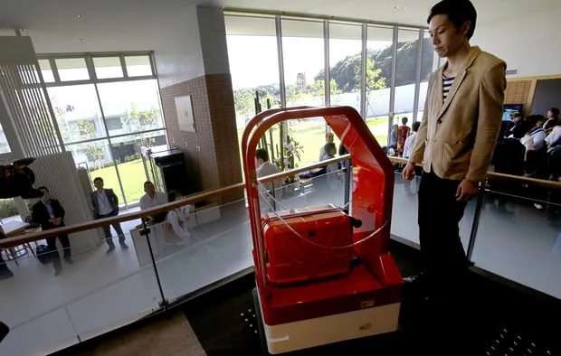 15+ Robot yang Mulai Hidup Bersama Manusia di Jepang. Ternyata Alasannya Justru Miris 26
