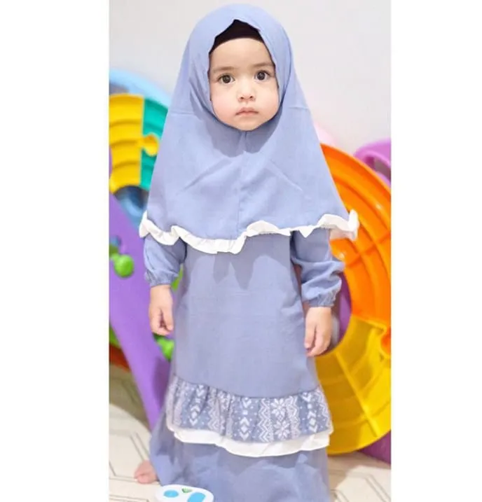 9+ Ide Gamis Balita Nuansa Islami yang Menggemaskan untuk Lebaran. Nggak Heran Kalau Makin Sayang 17