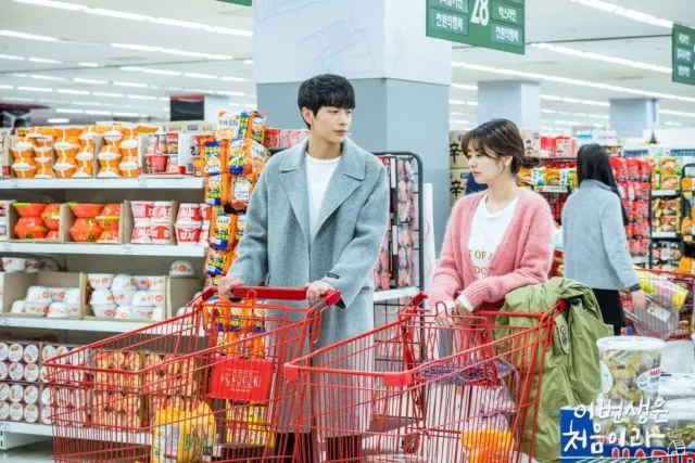 Mengintip Gaya Pacaran Anak Muda Korea. Kira-kira Cocok Nggak Ya Dipraktikkan sama Cowokmu? 11