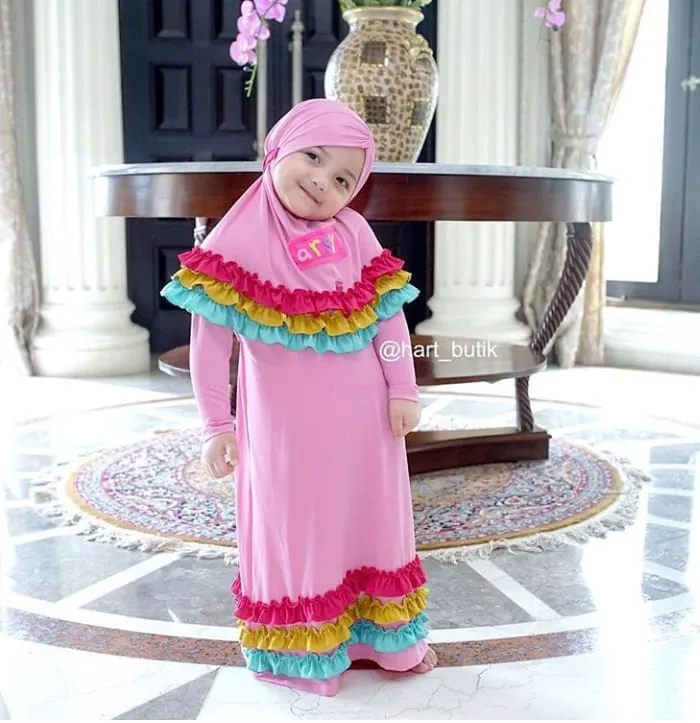 9+ Ide Gamis Balita Nuansa Islami yang Menggemaskan untuk Lebaran. Nggak Heran Kalau Makin Sayang 19