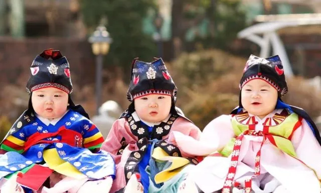 10+ Potret Song Triplets yang Sudah Beranjak Remaja. Tetep GMZ Meski Kini Bukan Bayi Bulet Lagi~ 13