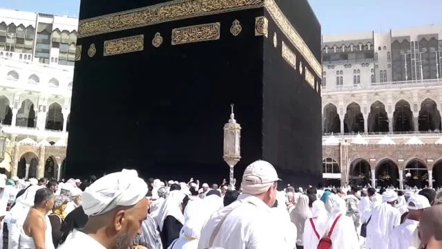 5 Hal Ini Akan Bikin Kamu Paham, Kenapa Ibadah Haji Butuh Waktu Tunggu Keberangkatan yang Lama 8
