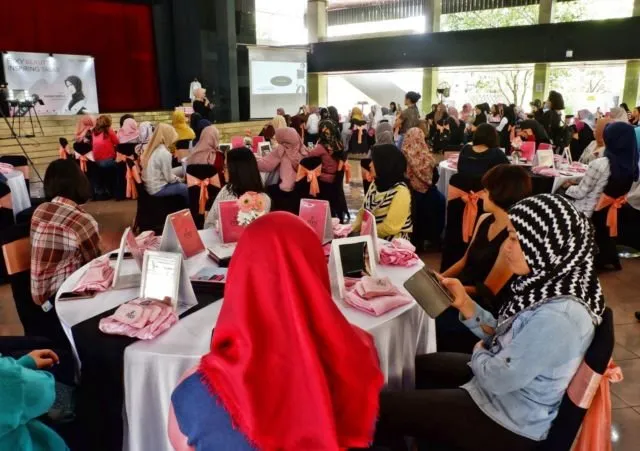 Pixy Ajak Perempuan Kenali Makna Cantik dari Berbagai Aspek, Bukan Semata Soal Tampilan 5