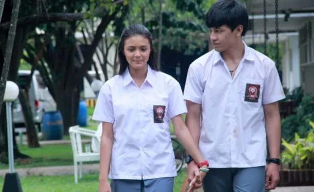 10 Aktor dan Aktris ini Sudah Lebih dari Sekali Jadi Pasangan dalam Film. Memang Cocok Banget, Kan? 16