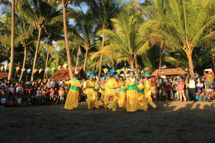 Festival Teluk Jailolo 2018, Sebuah Perpaduan Budaya dan Wisata Maluku Utara yang Memesona! 8
