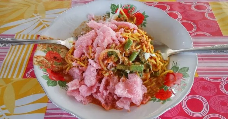 5 Resep Aneka Olahan Lontong Buat Sambut Jam Berbuka 9