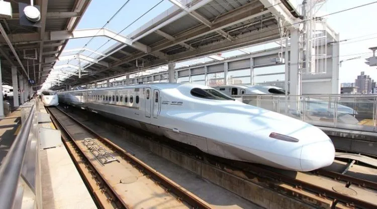 Salut, Perusahaan Kereta di Jepang Minta Maaf Hanya Karena Berangkat Lebih Cepat 25 Detik! 6