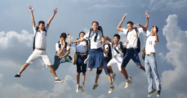 Pendidikan Tak Seharusnya Dimaknai dengan Sempit. Ini Alasan Kenapa Belajar Tak Harus di Sekolah 10