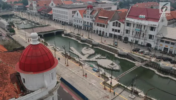 Destinasi Wisata Baru Kali Besar di Kota Tua Jakarta. Indah Banget, Kaya Sungai di Korea! 19