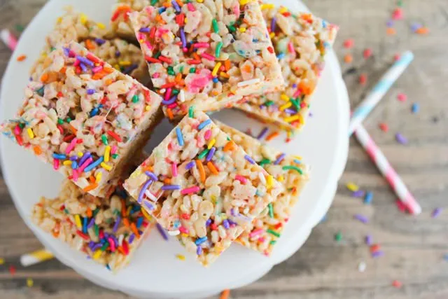 Kumpulan Resep Kue Tanpa Oven di Balik Kemasan Margarin. Anak Kos Juga Bisa Bikin! 11