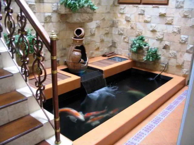 12+ Ide Kolam di Dalam Rumah yang Bikin Kamu Merasa Sedang Honeymoon Setiap Hari 15