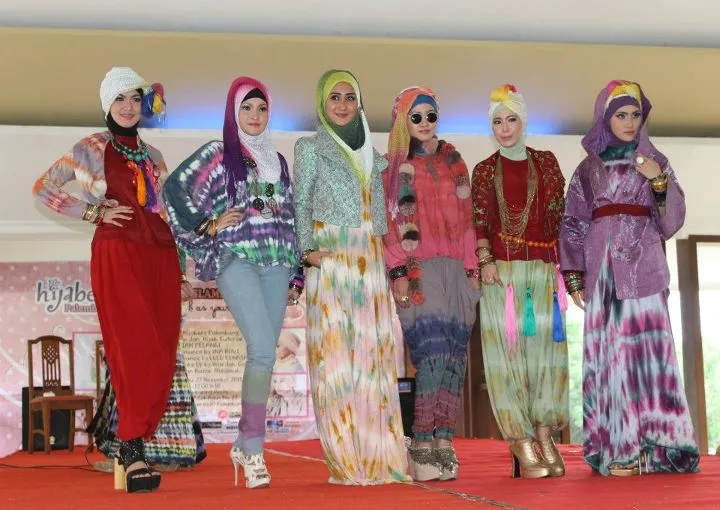 10 Model Baju Ini Lebih Baik Nggak Kamu Pakai di Lebaran Tahun Ini. Tolong, Ini Sudah 2018 15